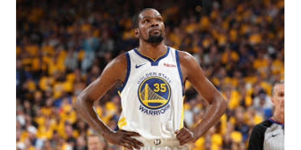 La camiseta No. 35 de Durant se ha convertido en historia. La camiseta No. 35 de Durant se ha convertido en historia.